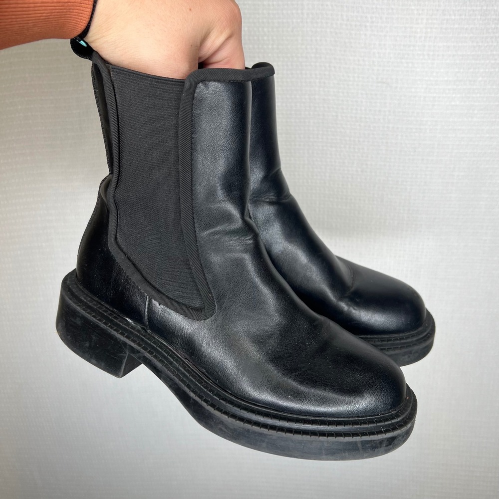 Zara Black Faux Leather Chelsea Ankle Boots Round Toe Block Heel Size 35